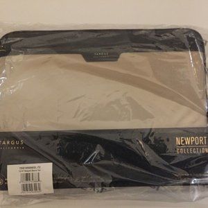 NEW Targust 13-14'' Newport Laptop Tan Sleeve